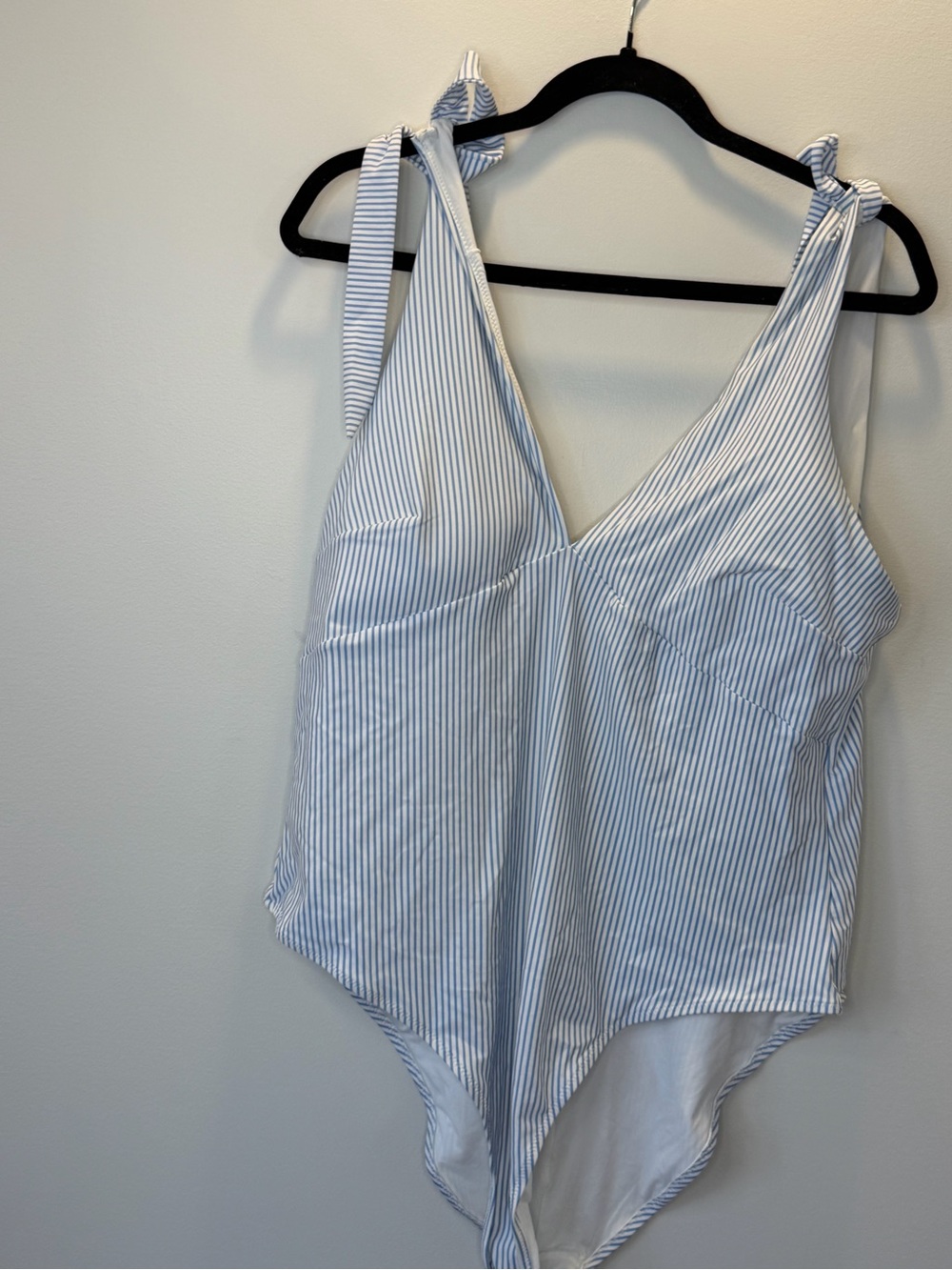 H&M Light Blue and White Striped Tie-Shoulder swimsuit
